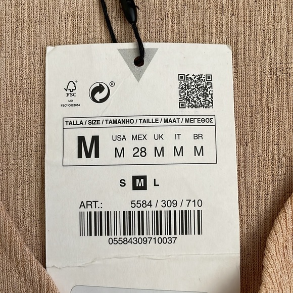 Zara beige cropped tee with low v neck - Picture 4 of 4